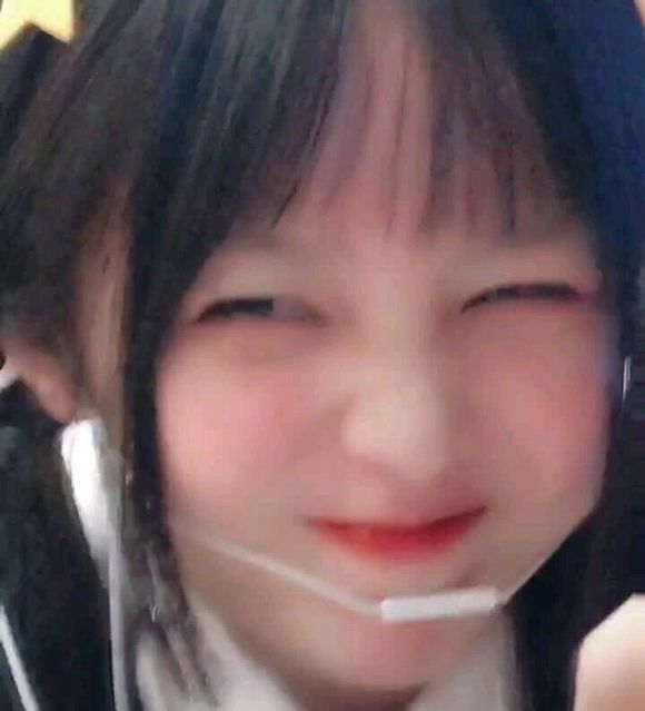 抖音草莓果酱ox照片图片